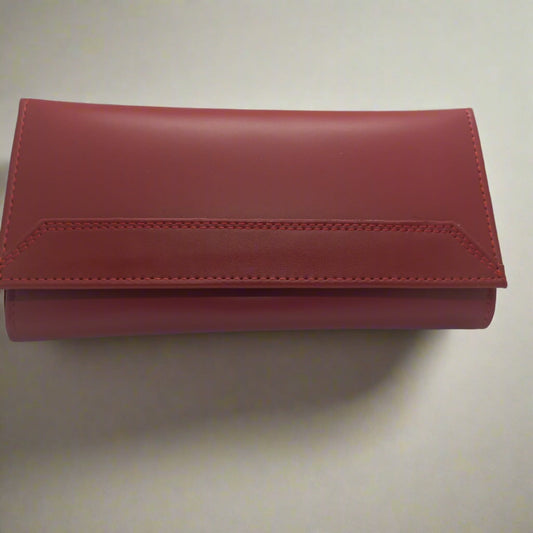 Simple Yet Stylish Plain Clutch For Women